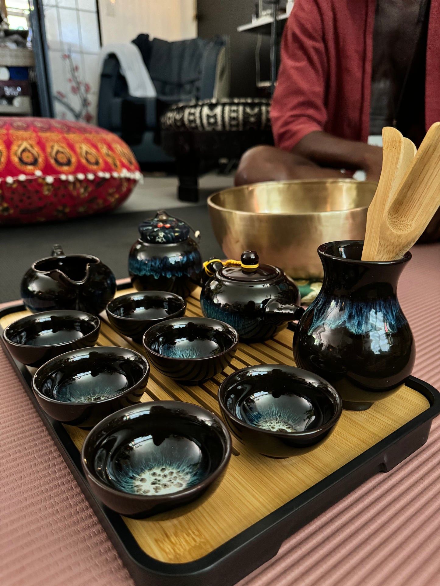 Projector Tea Set with Amethyst cup